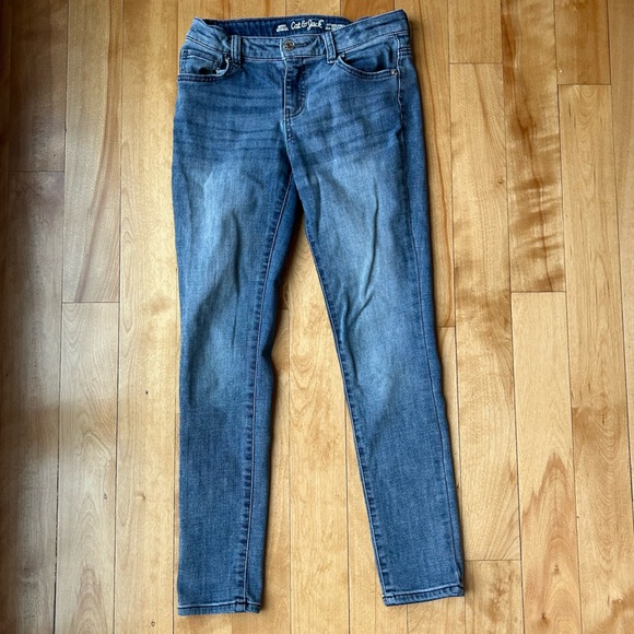 Girls (14) Cat and Jack Simple Stretch Skinny Jean - Picture 1 of 3
